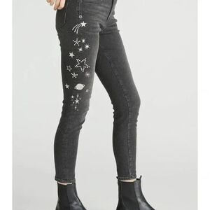 NWT DRIFTWOOD Jackie Skinny Black Jeans Shooting Star Embroidered Studs